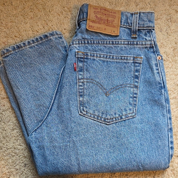 Levi's Denim - Levi's 551 Relaxed Fit Tapered Leg Light Blue Jeans Size 12R